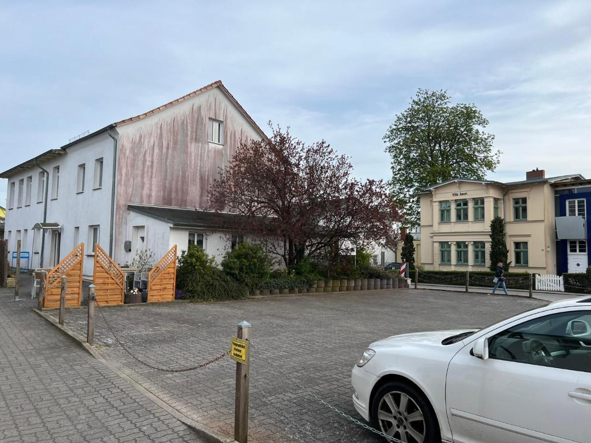 Ferienwohnungen Hennig Heringsdorf  Extérieur photo